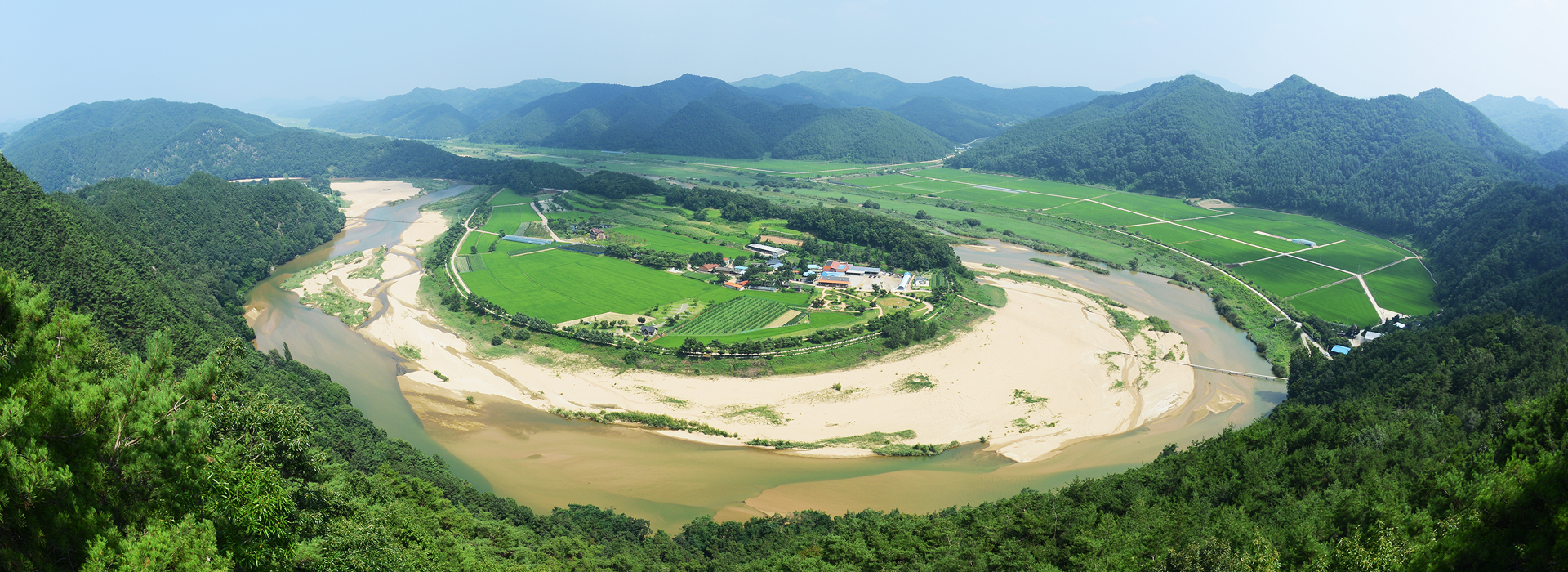 회룡포전경