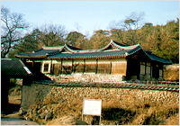 Byeljwagong Head House of Yeongan Lee Family